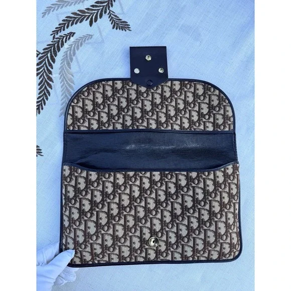 Christian Dior Vintage Trotter Monogram Fold-Over Clutch‎ Brown/ Beige - Picture 7 of 10